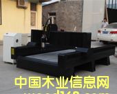 �c���鿴ʯ�ĵ�̙C(j��)�Ŵ�DƬ