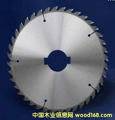 ��ľ���Cе ���������Ƭ