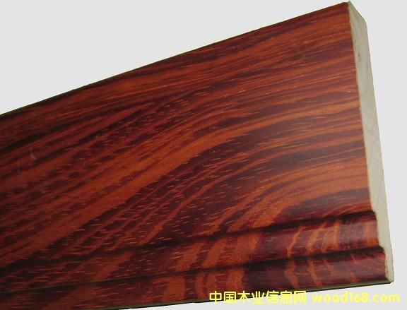 �t��֦�N��ľ��