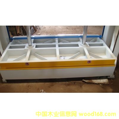 �c���鿴�䉺�C�Ŵ�DƬ