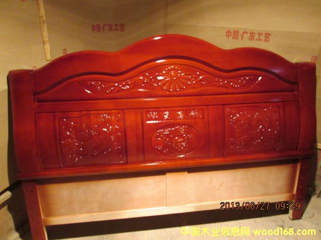 �c���鿴��ľ���Ŵ�DƬ