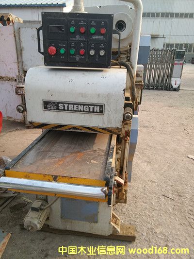 �����p����