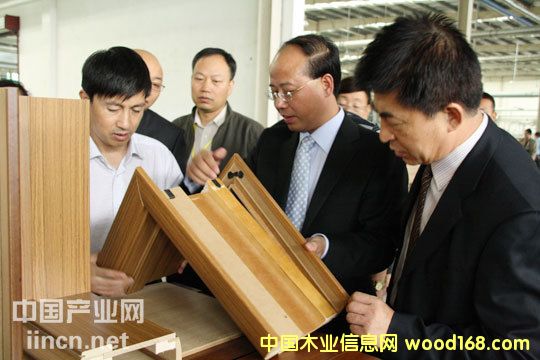 �������ľ�T���a���ڵ��ʥ�����Ͷ�a