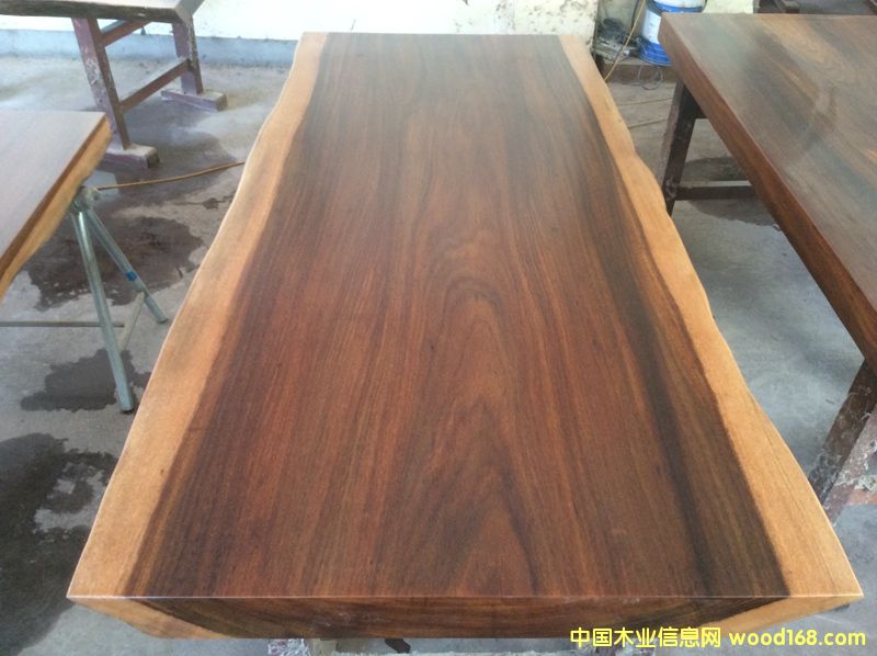 �W�����G��̴����Ԕ����B