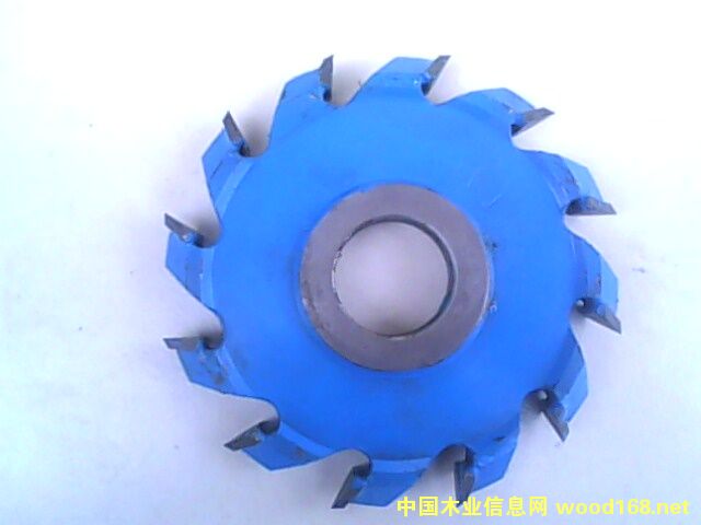 12�X�۵���Ԕ����B