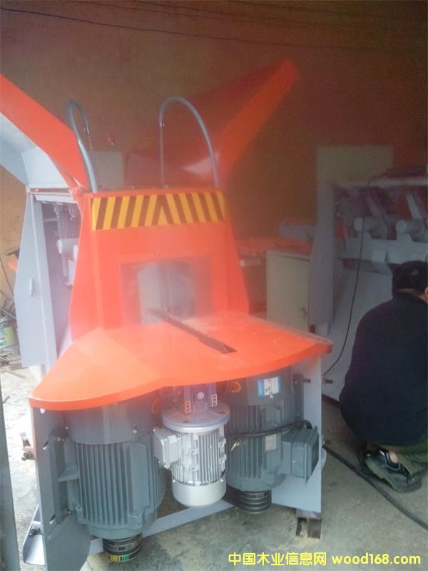 �c���鿴ɼľ��l�Ŵ�DƬ