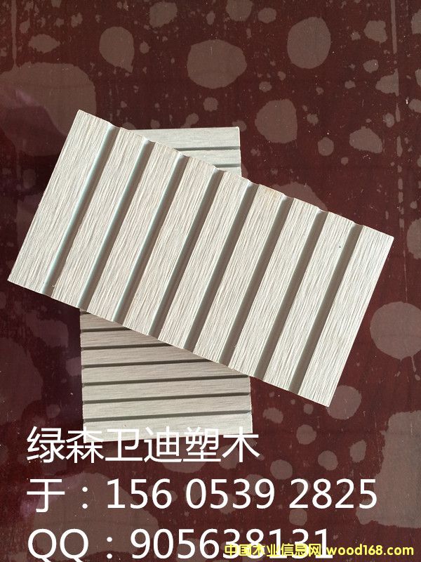 �c���鿴������ľ�ذ�Ŵ�DƬ