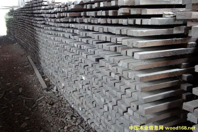 �Ĵ������t��ľ