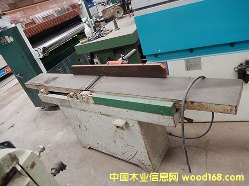 200����ƽ��