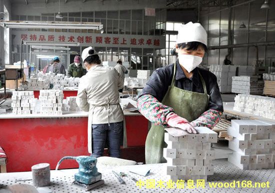 �c����ľ���Aľ�I�ӹ����ڼҾ����