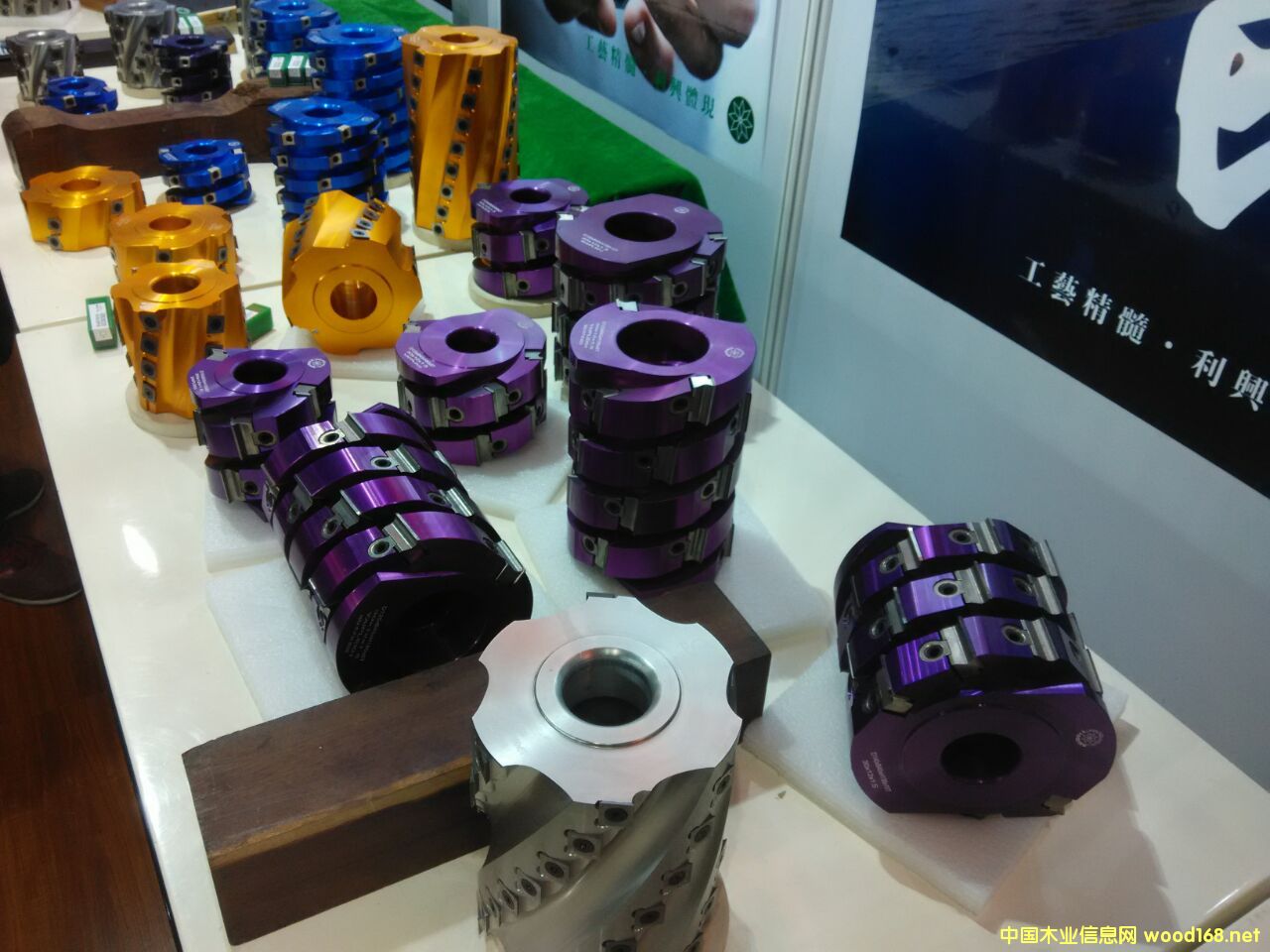 �ᗉ������Ƭ��Ԕ����B