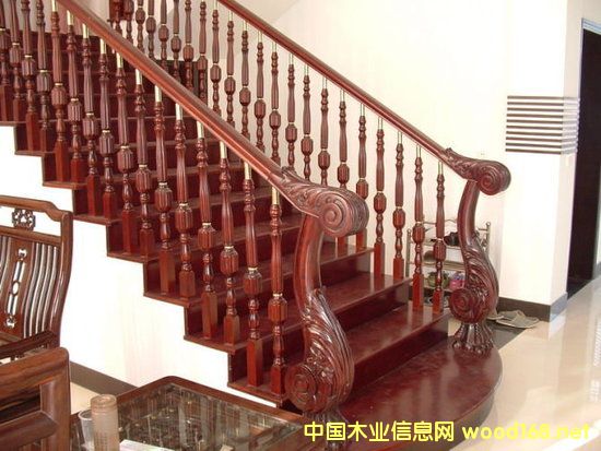 [��] ���Ϙ���̤���������t���Ҍ�ľ̤�����؃r���l