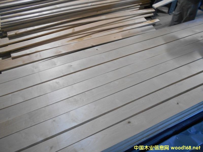 ���_˹��ľ��ɰ�ĵ�Ԕ��(x��)��B