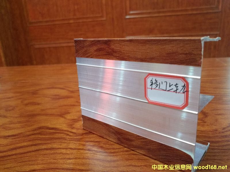 �X�Ͻ𾀗l��Ԕ����B