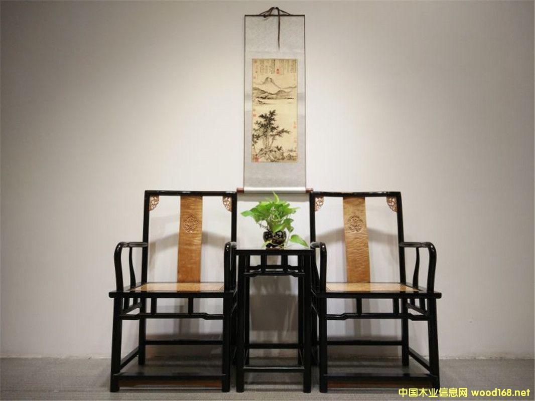 �c���鿴��z�ľ�ʌm�������׷Ŵ�DƬ