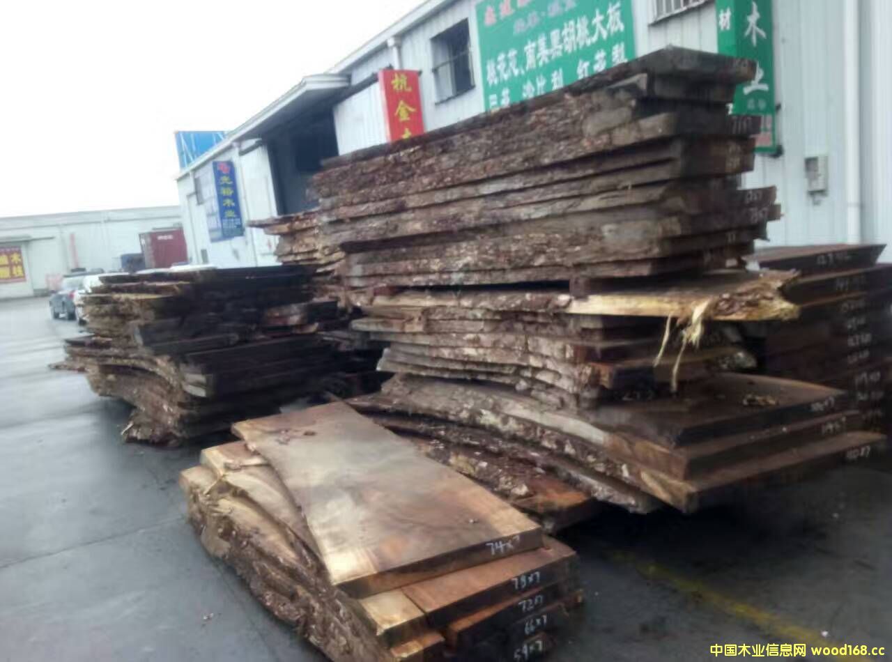 ����ľ���