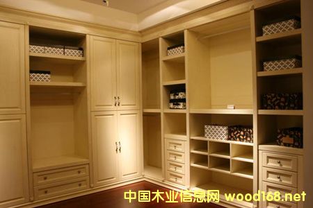 ���ƼҾ��Ј�Ҏģ�U�� ���ϝB͸�ʌ���������