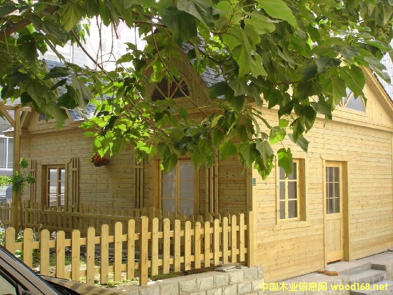 ���Ʒ���ľ�ݑ��⍏ͤ�O�䷿ɣ�÷�̼��ľľ�Y����������  