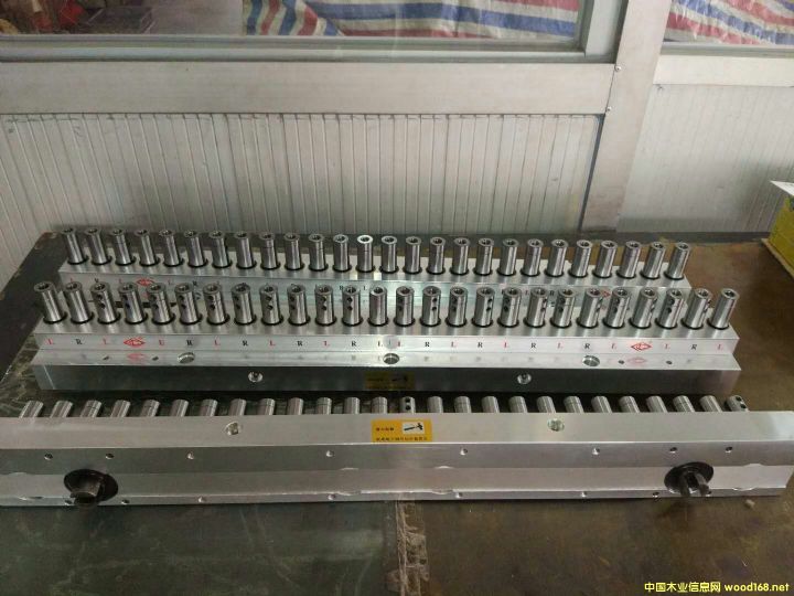 ���������@��