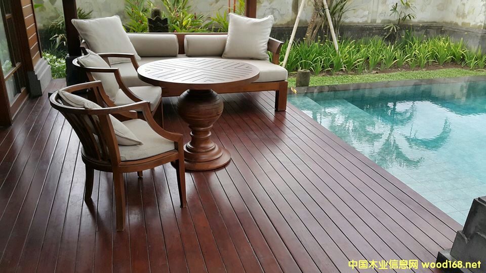 ���̰���