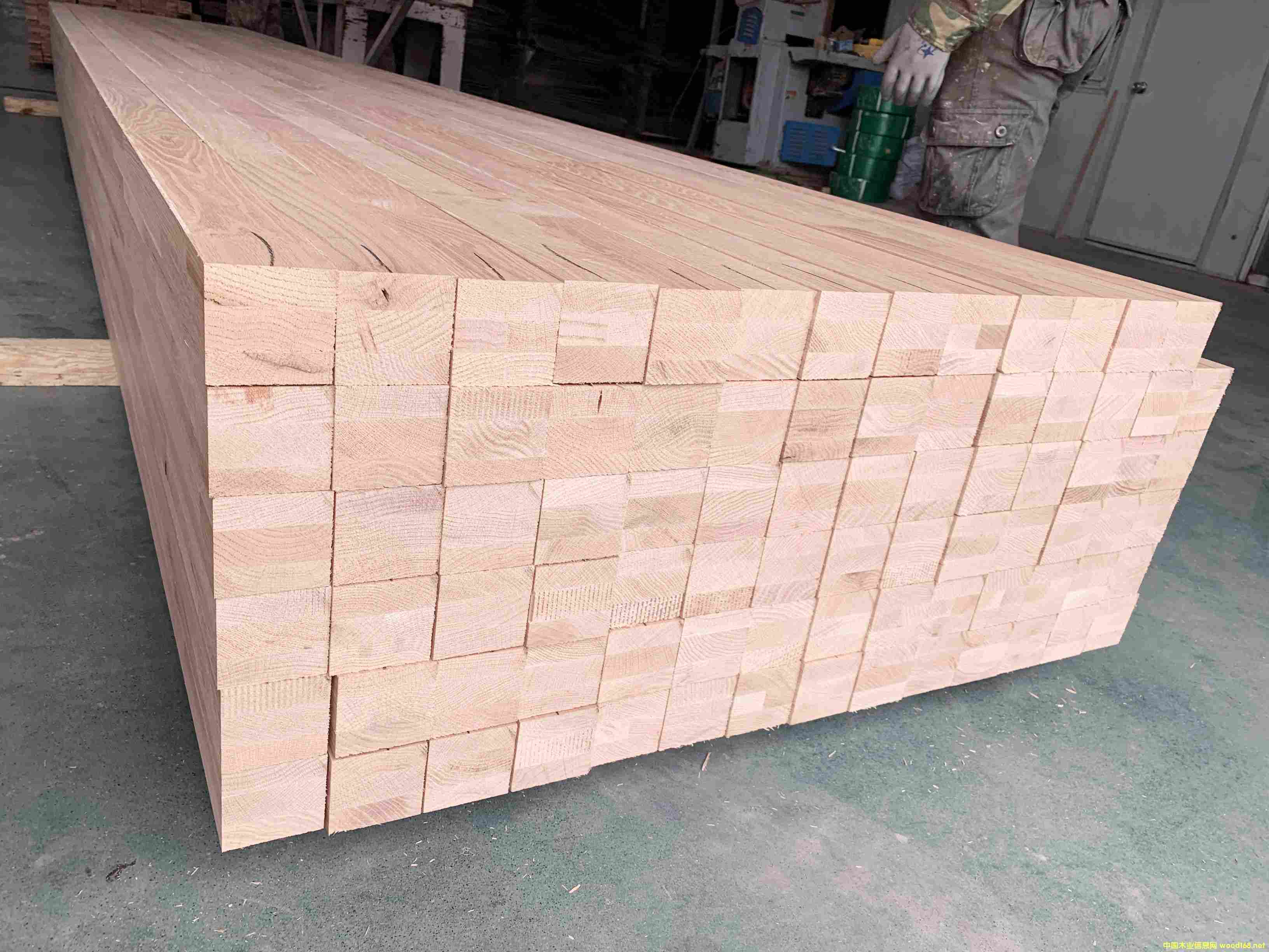 �t��ľ���ɲ�