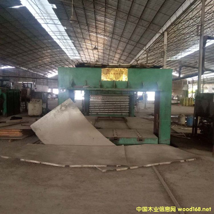 �ɝ��̹��a4*8�߶����ω�ʽ�䉺�C