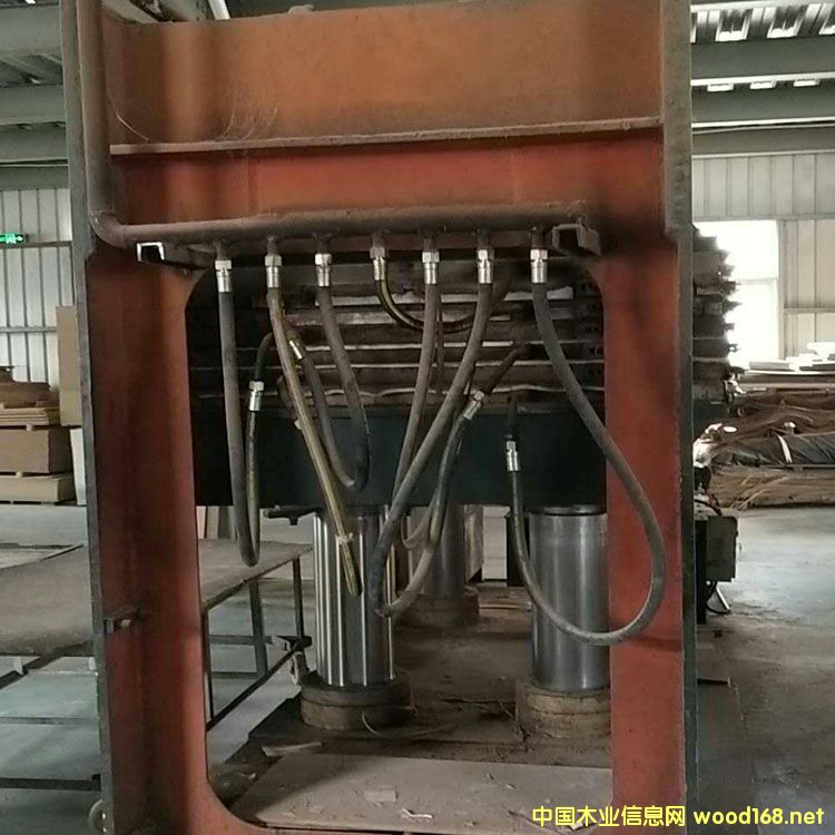 ��ɽ�a�İ˳�6��400�������N���ቺ�C