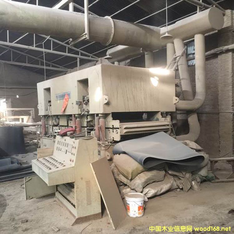 �����K���R1300��ɰ�܌���ɰ��C