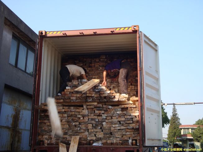 �R����ľ��1