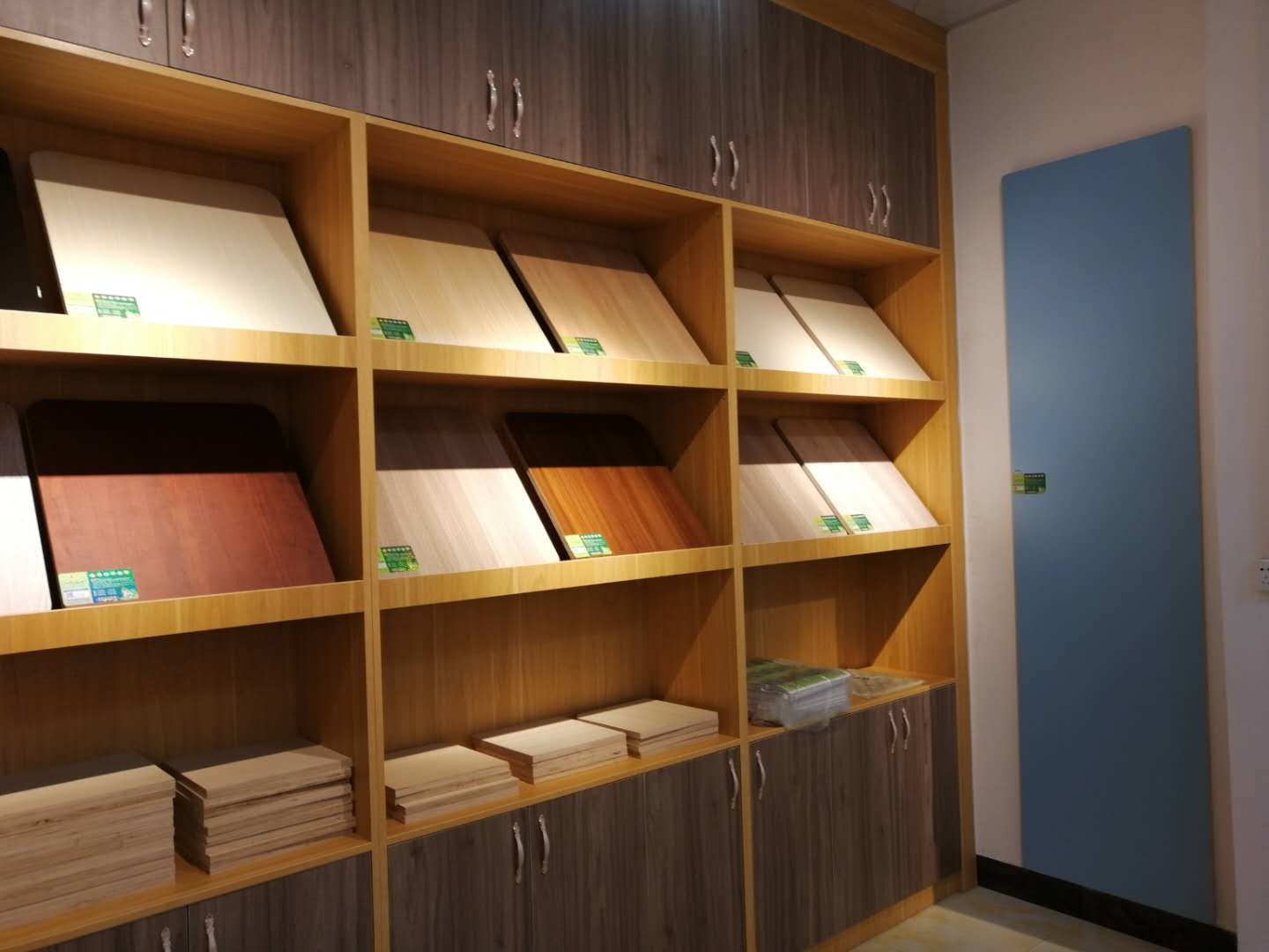 �����Ҿ����B���